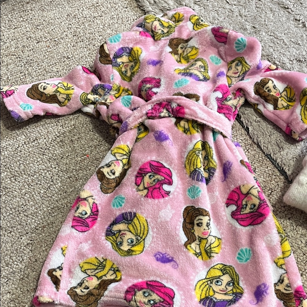 Kids Pink Princess Robe - Picture 3 of 3